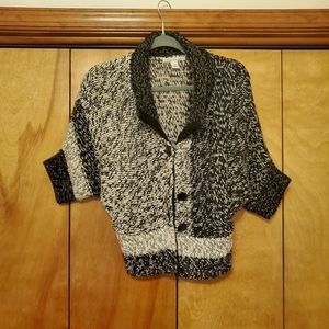 Kenneth Cole Swing Sweater with collar and buttons - size XS